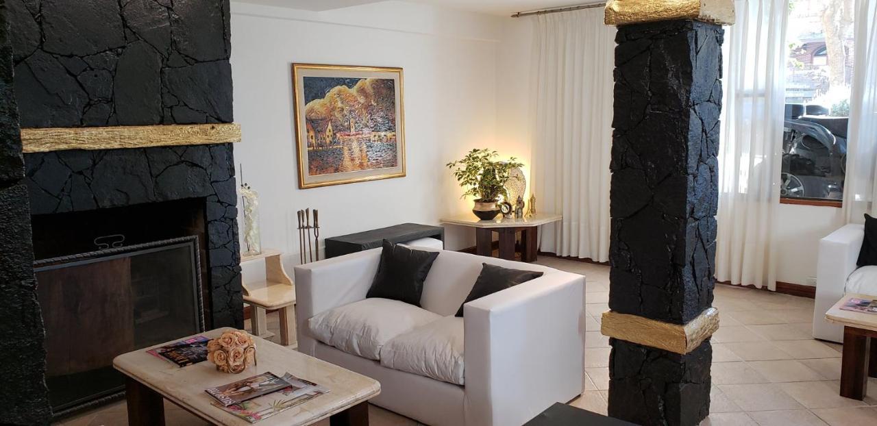 ולריה דל מר Andorra Apart Hotel מראה חיצוני תמונה